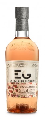 Licor de ginebra con granada y rosas